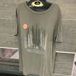 NWT gray T-shirt